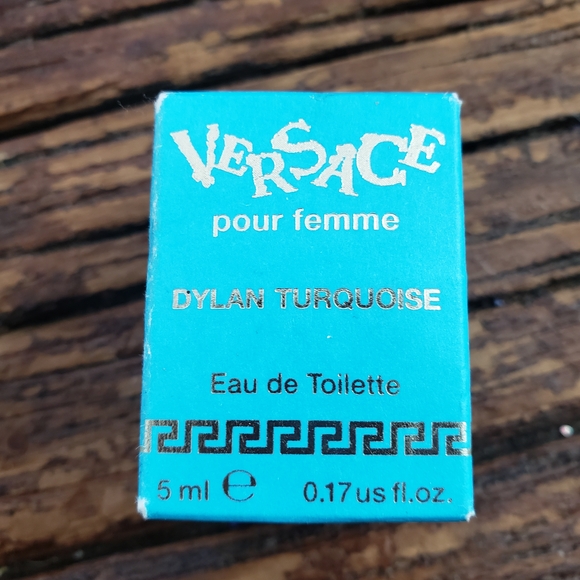 Versace Dylan Turquoise MINI 5ml - Picture 1 of 4
